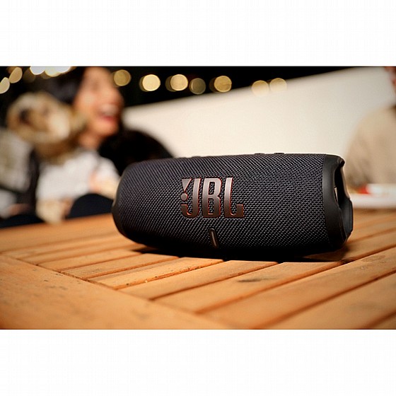 ����� ������ CHARGE 5 JBL - ��� ����