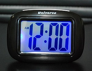 ���� ����� ������� UNIVERSE ��� NR-911